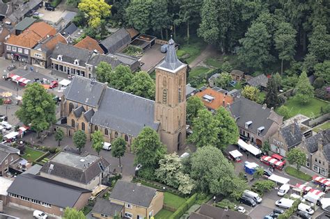 Foto van een kerkgebouw in Scherpenzeel