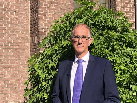 Portretfoto van Ds. A.S. de Vries