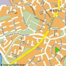 Plattegrond van Holten met de locaties van de kerken.
